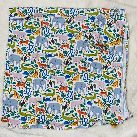 🐘🐅NWOT LS Jungle Safari Swaddle🐅🐘 - Picture 4 of 5